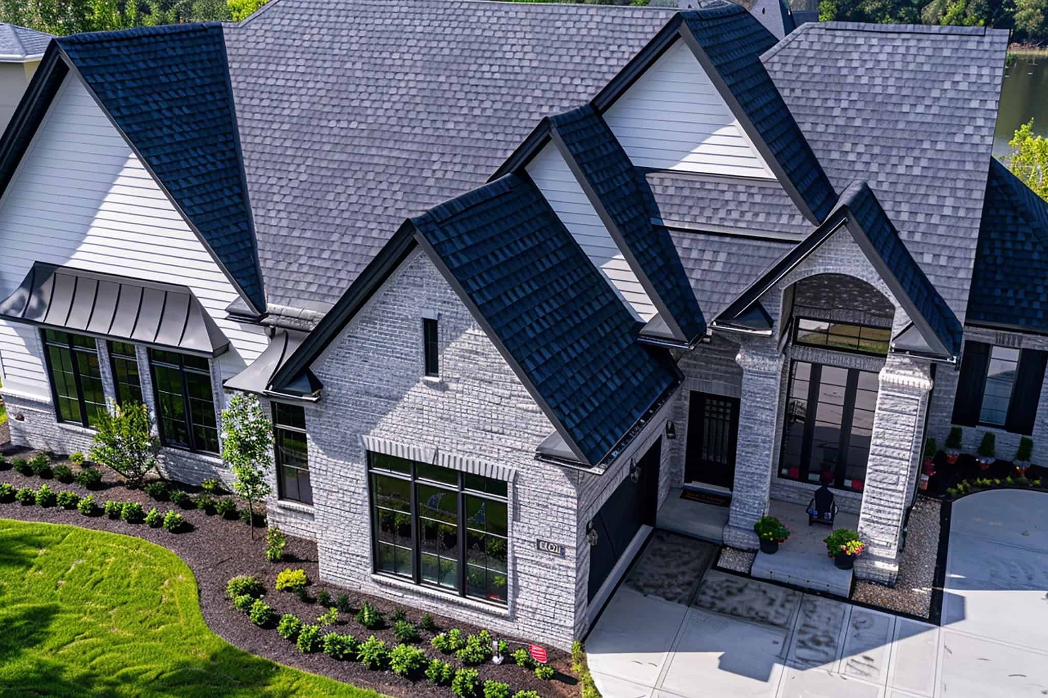 realtor roofing house